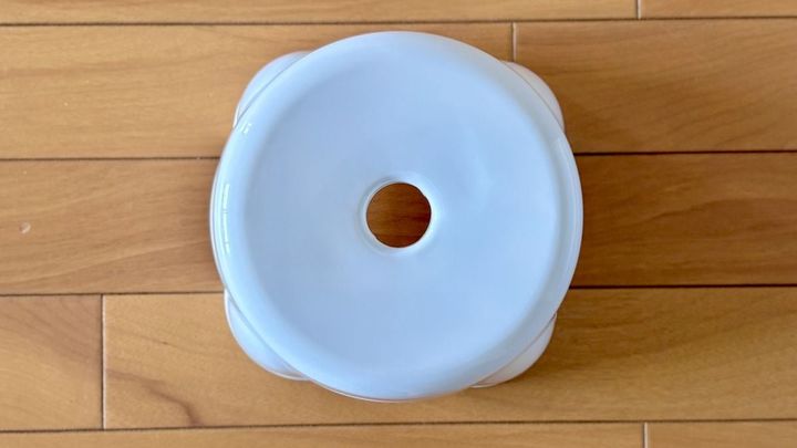 100均の「お風呂椅子」徹底比較！ 子供におすすめのサイズは？ 掛けられるタイプはある？【ダイソー・セリア・キャンドゥ】