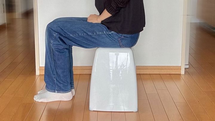 100均の「お風呂椅子」徹底比較！ 子供におすすめのサイズは？ 掛けられるタイプはある？【ダイソー・セリア・キャンドゥ】