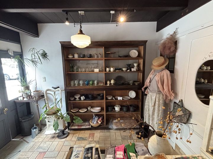 紡木店内１Fの素敵な空間