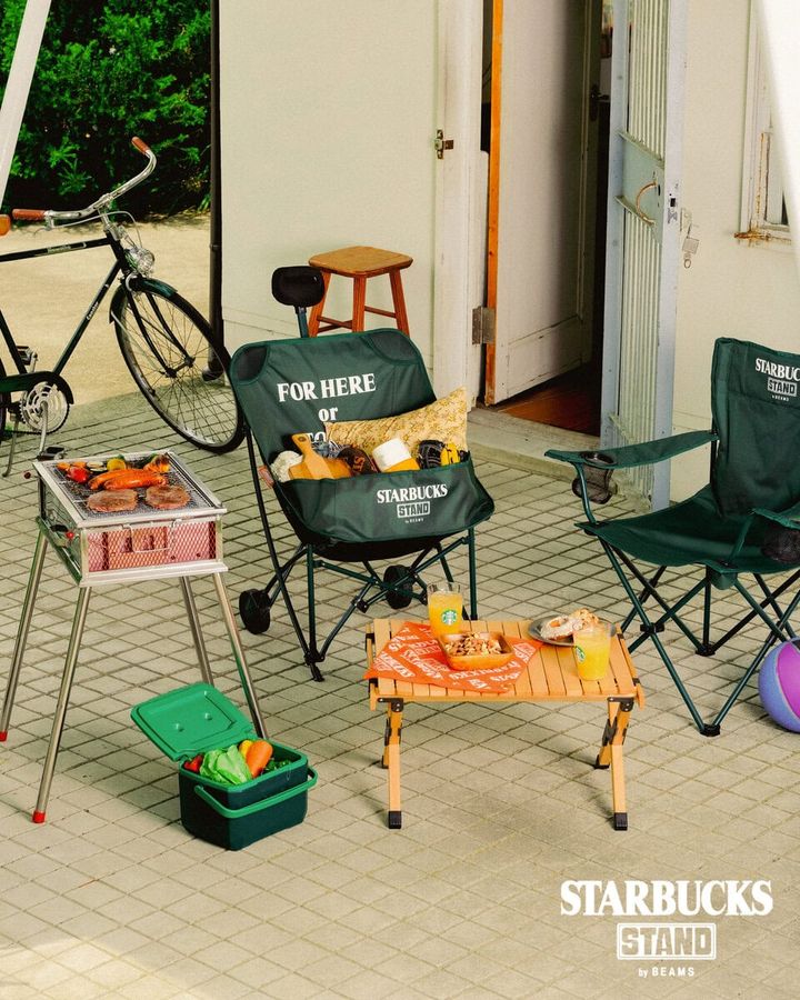 鮮やかなグリーンとサイレンロゴが、夏の外遊びを盛り上げてくれそうな今回の別注。家族や友人とのレジャーに取り入れたい、特別感のあるラインナップとなっている。