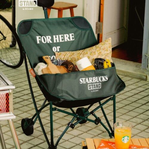 スタバ×ビームス新作】夏の外遊びに欲しい！ コールマン別注チェア