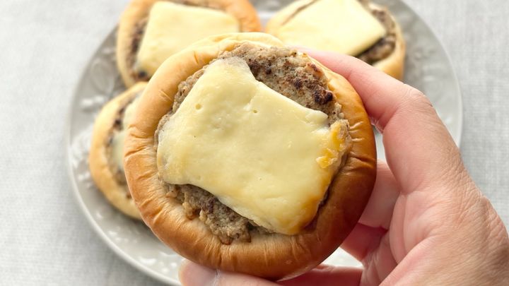 小さいのに「期待の5倍くらい美味かった」【ファミマ】のパンにびっくり
