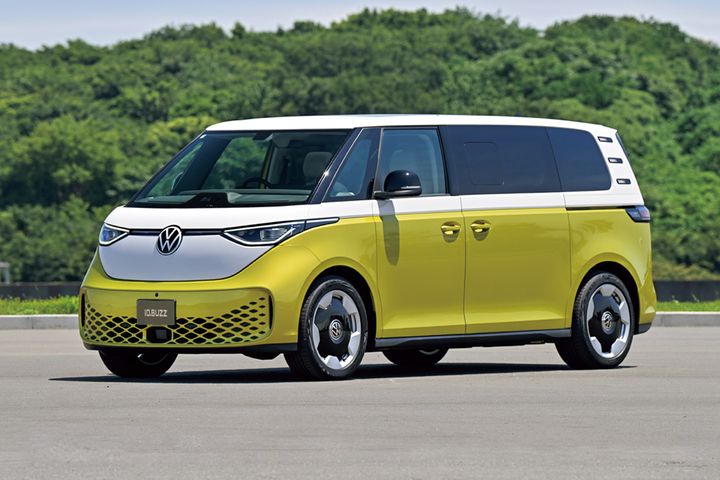 かっこいい！いつかオーナーになってみたい大きなクルマ6選