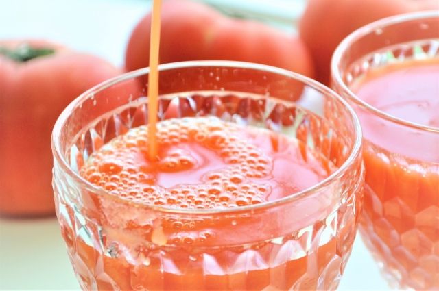 トマトジュースを毎日飲む時の「量」
