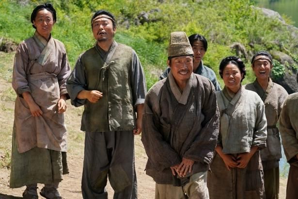 王と生きることになった寧越の村人たち [c]2026 SHOWBOX & BA ENTERTAINMENT ALL RIGHTS RESERVED.
