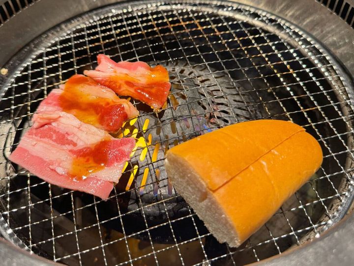 ロースターで焼き上げる