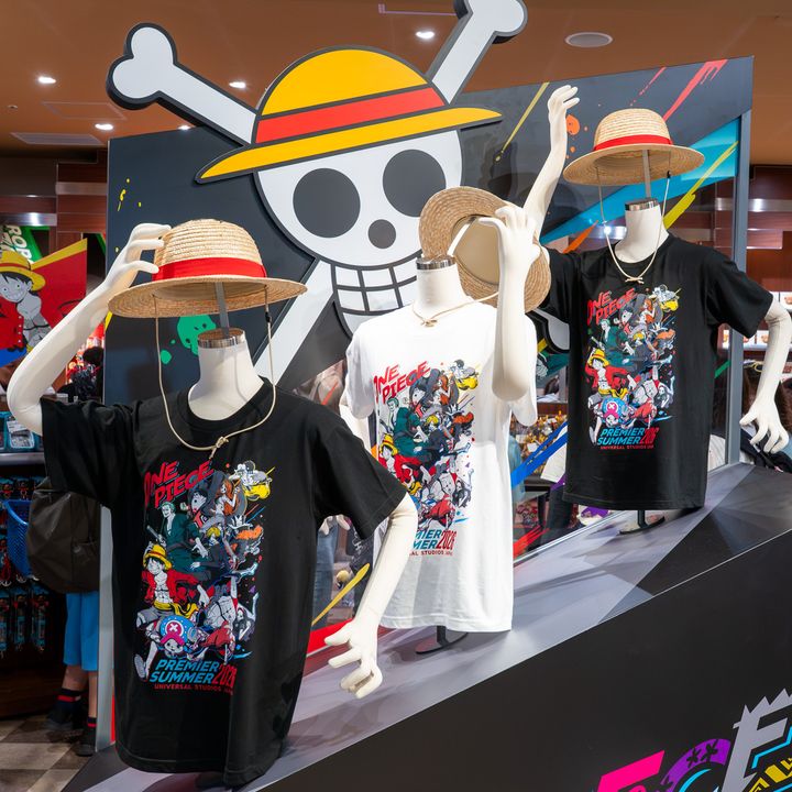 Tシャツと麦わら帽子を合わせたコーディネート