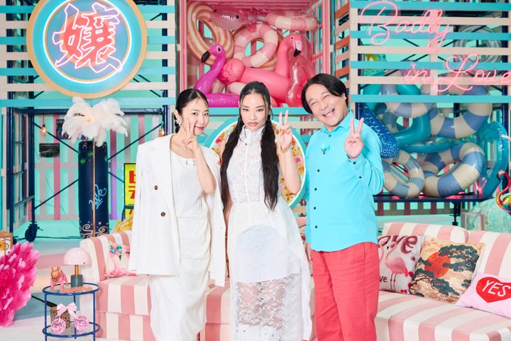 （左から）MEGUMI、Awich、永野 （C）Netflix width=