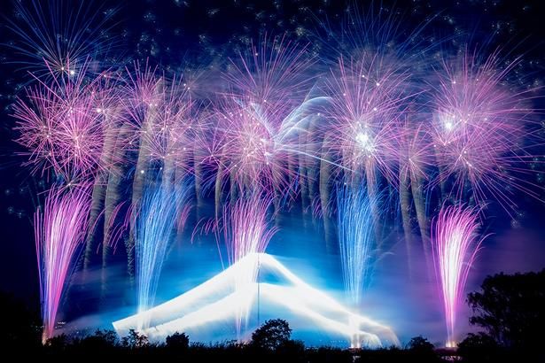 圧巻の仕掛け花火！