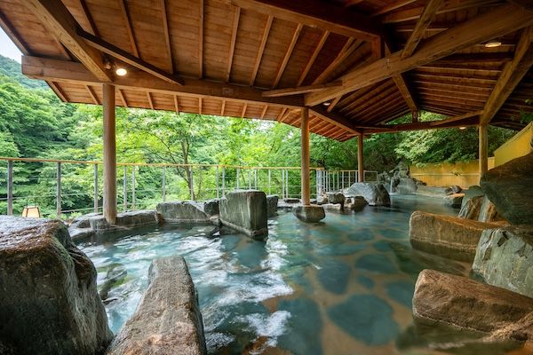 【福島県福島市】福島名産の桃も。全献立に「もも」を使った「もも会席」がセットの宿泊プランが登場