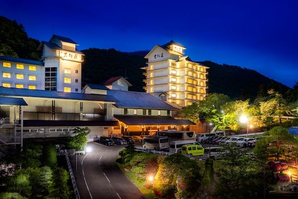【福島県福島市】福島名産の桃も。全献立に「もも」を使った「もも会席」がセットの宿泊プランが登場