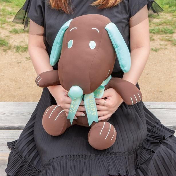 接触冷感生地のBIGサイズだから、夏の抱き枕にもぴったり (C) 2026 Peanuts Worldwide LLC