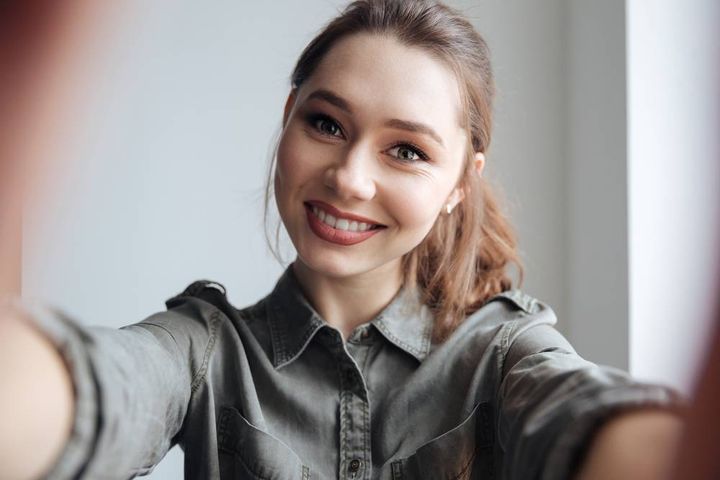 女性
