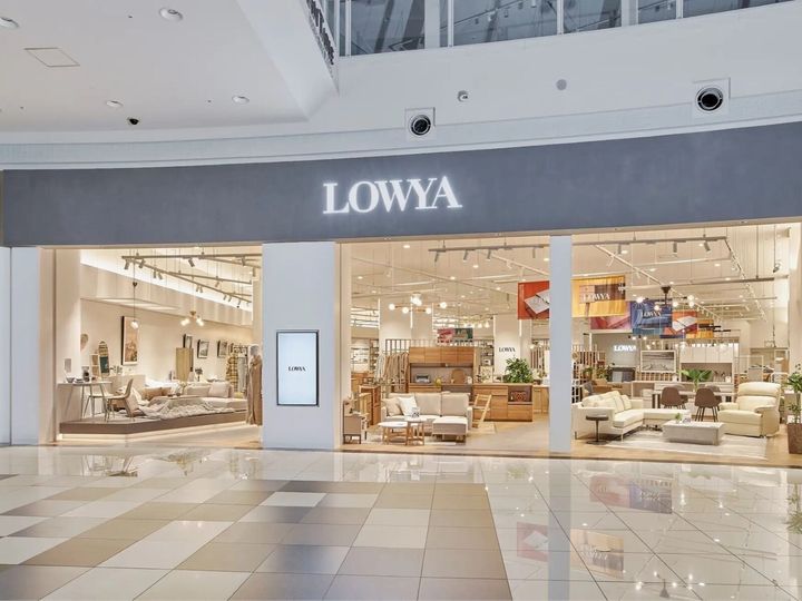 「LOWYA」から販売されている衣類乾燥機「フカリ」が、コンパクトなのに実用性が高いと話題を集めています。SNSでも大きな反響を呼んでいる同商品の魅力を紹介します。（画像出典：プレスリリース）