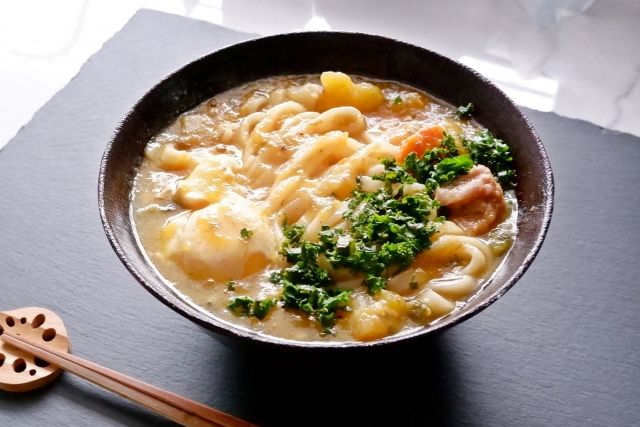 味噌煮込みうどん