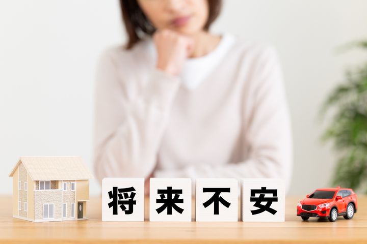 少しでも貯めておかないと……世帯年収500万・23歳女性を突き動かす将来への漠然とした不安