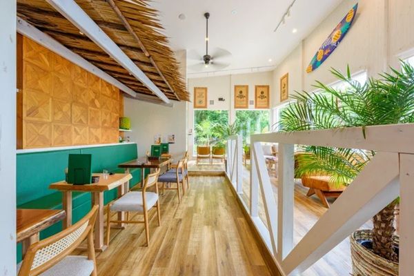 【大阪府豊中市】公園でハワイ気分！服部緑地公園にハワイアンカフェ「ALOHA CAFE Pineapple」オープン
