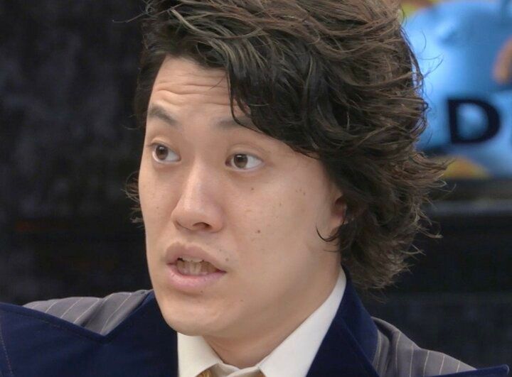 100万する韓国の祈祷師・ムーダンの会場写真に驚き