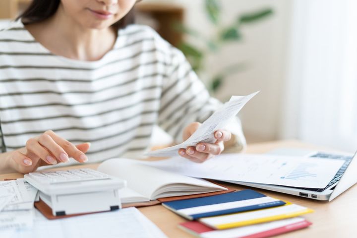 「子育てをもっと楽しみたいのに」お金のことばかりが不安……世帯年収450万・30代女性が今、感じていること