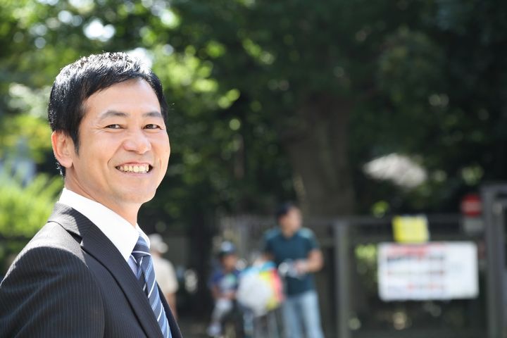 浪費家→節約家になった年収500万・50歳男性、贅沢しなくてもお金が減っていく事態に困惑