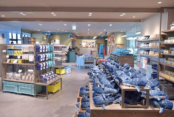 【大阪府大阪市】海遊館のサメ「シロワニ」が“コワかわいい”ぬいぐるみに！シロワニのミニ企画展も