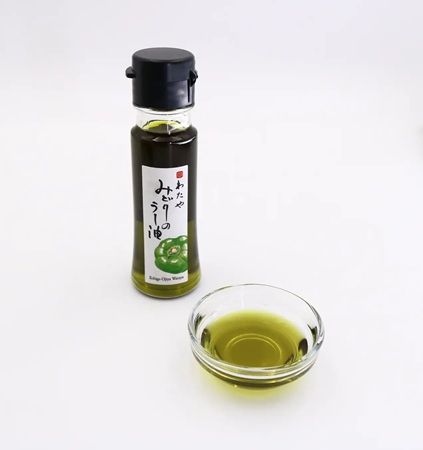 「わたや みどりのラー油スナック」を阿部幸製菓が発売！老舗へぎそば店とコラボ