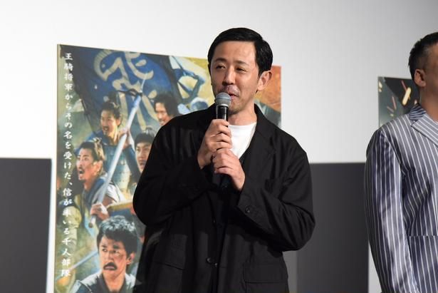 見た目以上に頼りがいのある伍長・澤圭役の濱津隆之 撮影：ソムタム田井
