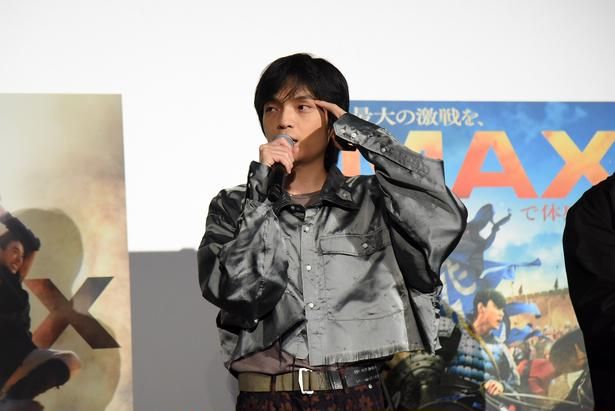 信と同郷の尾平を演じた岡山天音 撮影：ソムタム田井