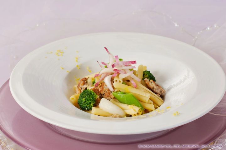 サルシッチャと夏野菜のパスタ～爽やかな レモンの香り～