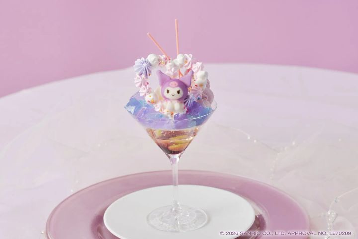 真夏の恋色パフェ 〜爽やかサワーグルトと クロミの魔法〜