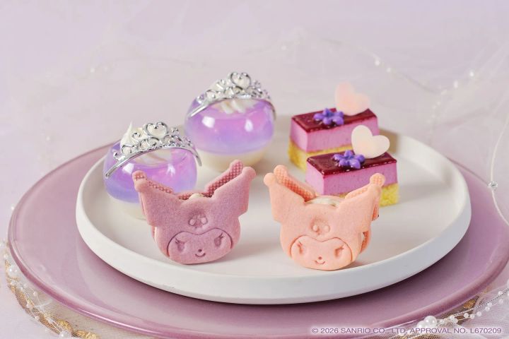 ティアラでおめかしココナッツのパンナコッタ ～2色のバタフライピージュレ～