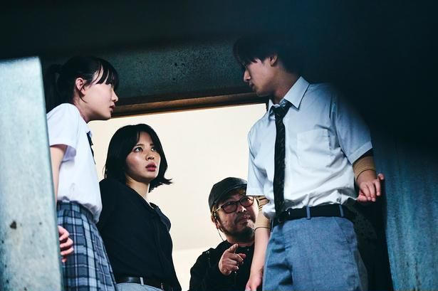清水監督いわく「鎮西さんはポジティブなオーラが強い」 [c]2026「だぁれかさんとアソぼ？」製作委員会