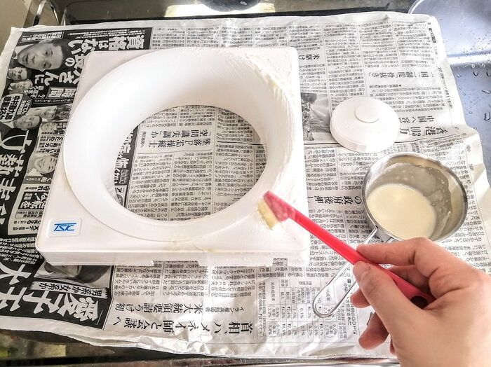 捨てないで！賞味期限切れの「小麦粉」が家じゅうの掃除で大活躍しますよ♪
