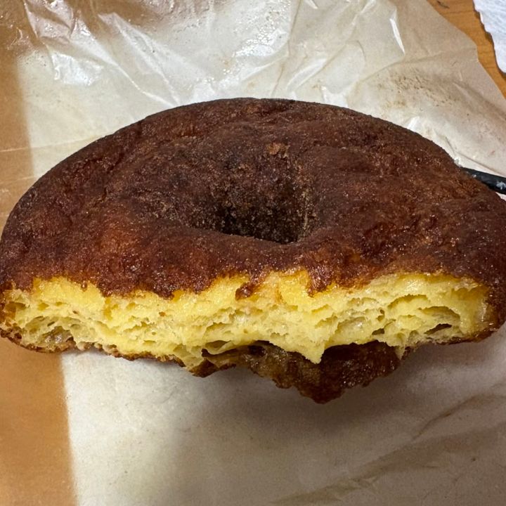 dough-ist シナモンシュガードーナツ