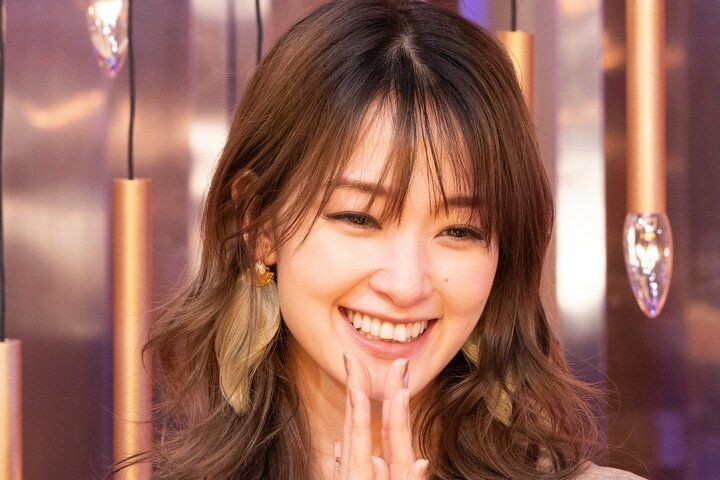 【写真・画像】同棲初夜、朝4時に「誰…？」元HKT48の衝撃行動に23歳俳優が絶句「やば…」 1枚目