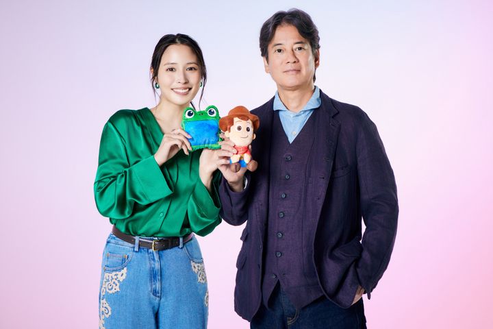 （左から）広瀬アリス、唐沢寿明 クランクイン！ 写真：松林満美 width=