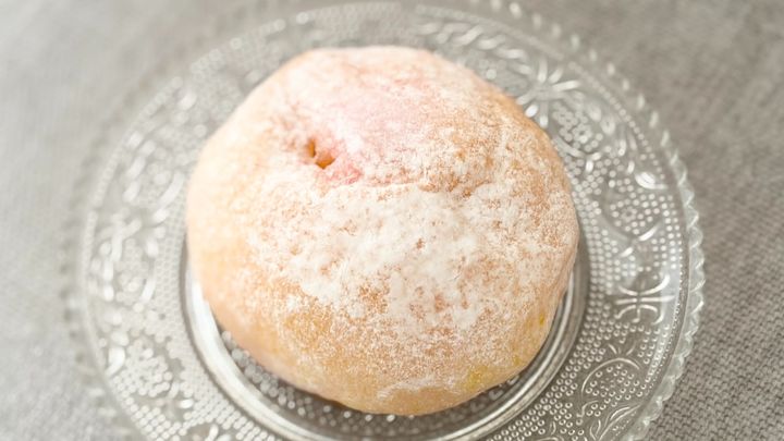 「めっちゃ桃」「これはあたり」【ローソン】新作ピンクスイーツの味は？
