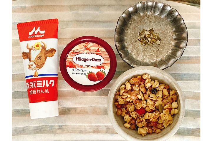 「練乳ストロベリーパフェ」レシピ