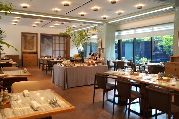 「LANTERNE」店内