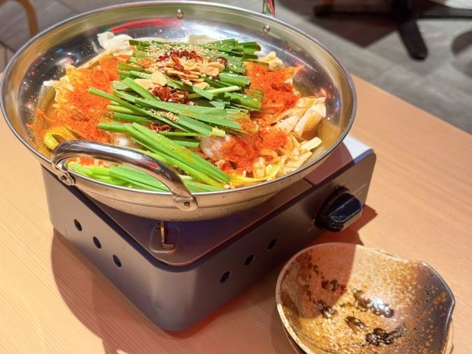 餃子拉麺酒場 暖暮 辛もつ鍋