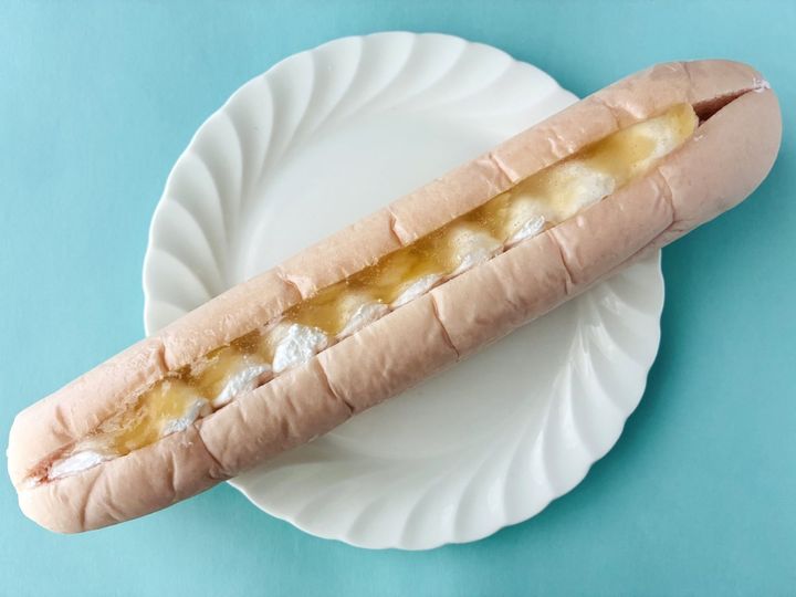 「しばらくハマります！」「パンが美味しい！」【ローソン】桃＆ホイップロール