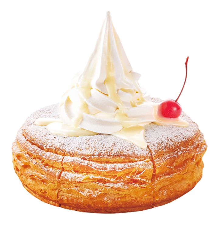 「ブランノワール」（860円～920円／ミニサイズ 660円～720円） ※価格は税込み＆店舗により価格は異なる width=