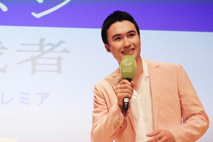 マリウス葉「自分はどこに属しているんだろう」ドイツでの葛藤を告白、『白パンと独裁者』に共鳴
