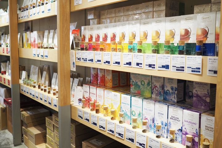 紅茶専門店がつくるご褒美かき氷が人気♪ 代々木の路地裏で心ときめくひんやり時間「ティー スイーツ ラボ コンテナート」