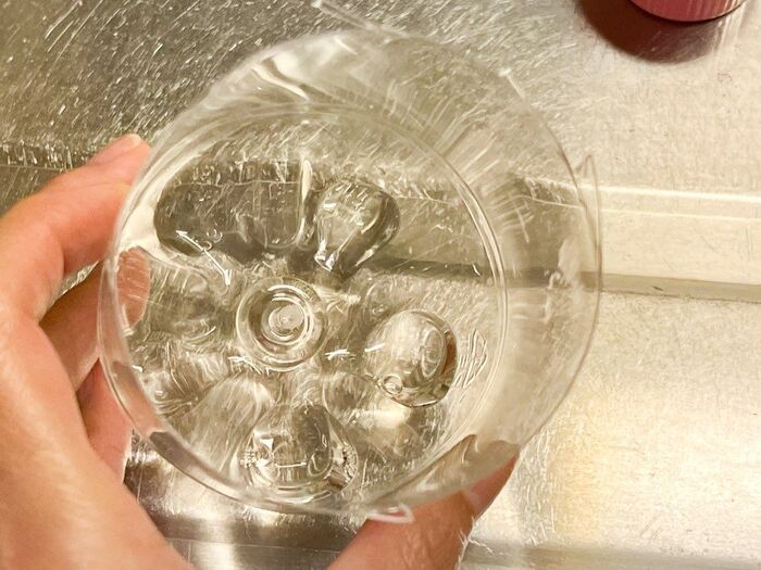 いちばん簡単♪水筒の茶渋汚れをラク〜にピカピカにする方法とは？1～2滴だから節約にも！