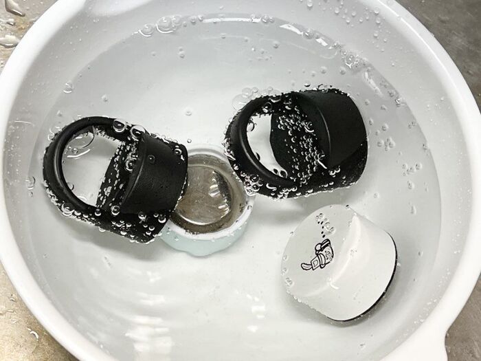いちばん簡単♪水筒の茶渋汚れをラク〜にピカピカにする方法とは？1～2滴だから節約にも！