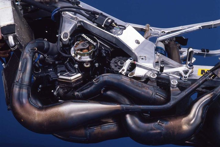 NSR500