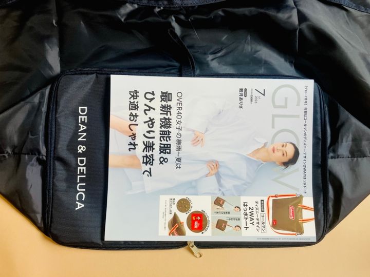 GLOW本誌もすっぽり入る！驚きの底マチ