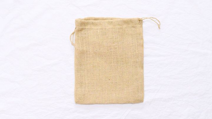 100均の麻袋がおしゃれで使える！大きいものから小さいものまで紹介