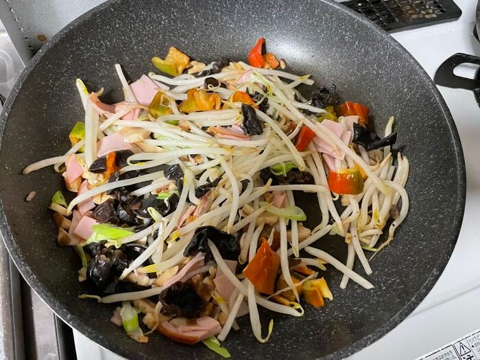 【残ったそうめん】には見えない、まさかのリメイクレシピ！人気デザート＆ボリュームごはんに♪